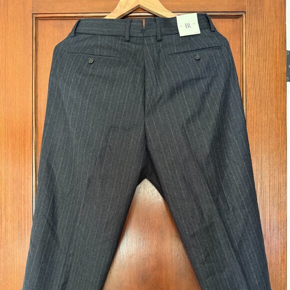 Banana Republic Tailored Slim-Fit Charcoal Gray Italian WoolTrouser Size 32x30 - Picture 3 of 7